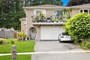 Absolutely stunning 2, 858 sqft double garage semi detached raised bungalow in the highly sought after Agincourt community of Scarborough !