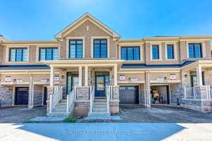 Welcome to this brand new freehold townhouse in Oakville highly desirable, family friendly community move in ready and waiting for you !