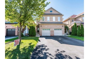 This beautifully updated 3 bedroom semi detached home is located in the heart of Mississauga !