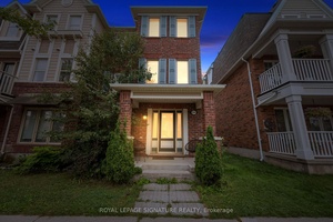 Welcome to this stunning Mattamy Kingsbury model, offering 1810 sqft of bright and functional living space.