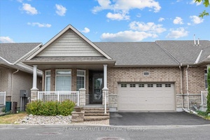 This home shows so unbelievably in person, the pictures do NOT do it justice !