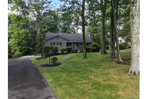 This Town of Newburgh four bedroom two and one half bath Cape Cod is minutes from the Newburgh Beacon bridge and Metro North and a commuter's dream.