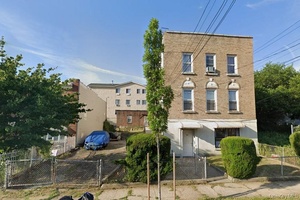 ONCE IN A LIFETIME BRONX PACKAGE DEAL CASH FLOW DEVELOPMENT Opportunities like this almost never hit the market.