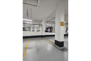Luxury 2 Bedroom Den, 2. 5 Bathroom Scala Condos By Tridel !