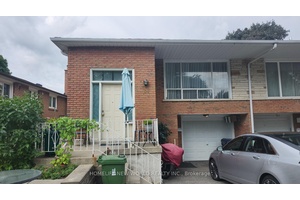 Large 3 bedroom suit upper floor of a semi detached back split.