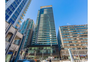Luxury Lumiere Condo On Bay Street.