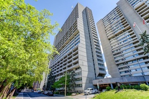 OPPORTUNITY KNOCKS UNBEATABLE VALUE FOR THIS SQUARE FOOTAGE !