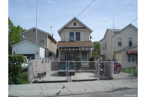 Renovated, ready to move in condition house.