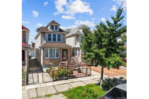 Welcome to 114 50 130th Street, a beautifully maintained detached 2 family home in the heart of South Ozone Park !