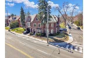 Located In Prime Lytton Park, This Stunning 3 Storey Home Offers A Bright, Open Concept Main Floor With Spacious Living And Dining Areas And A Gourmet Eat In Kitchen At ...
