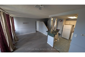For Lease, Rarely offered, Spacious and Well Maintained, 3 Bedroom 2 Storey Condo Apartment in the most convenient locations of Mississauga !