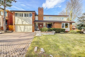 5 Bedroom 5 Bathroom 2 Garage Detached Home Located At The Prestigious North York, Hardwood Flooring On Main Floor, Updated Kitchen With Granite Counter Top amp ; Glass Back Splash, ...