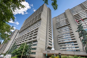 Discover the best of downtown living in this rare 3 bedroom, 3 bathroom condo at Queen Elizabeth Towers, 500 Laurier Avenue West.
