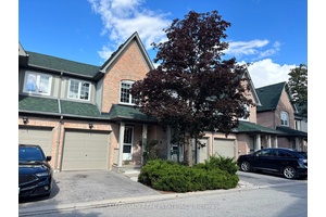 Charming Townhome in Sought After Mississauga Neighborhood.