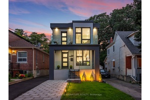 Welcome to 186 Oak Park Where Timeless Charm Meets Modern Luxury !