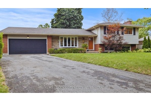 North End Living at its Best 3 Cardinal Circle in Sunnyside Estates !