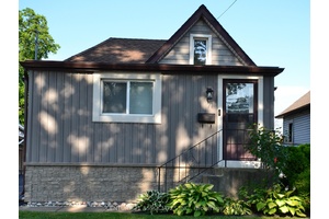 This immaculate home is turn key and ready to move in.