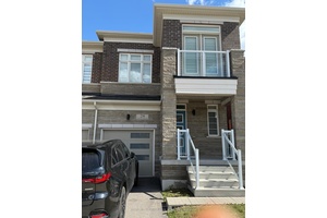 Welcome to this stunning 3 bedroom, 3 bathroom freehold townhouse in the heart of Waterdown.