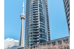 Welcome to Unit 317 at 361 Front St W a stylish, south facing condo perfectly positioned in the heart of downtown Toronto.