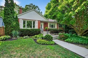 Live in Dundas Driving Park, where morning coffee comes with sweeping park views and every day feels like a stroll through your own backyard which happens to include a playground, ...