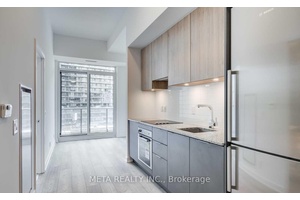 Enjoy These Top To Bottom Stylish Suites Located At The Centre Of All The Popular Downtown East Hoods You Know amp ; Love.
