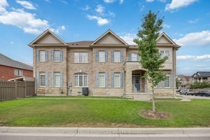 Located in a family friendly community, this stunning 4 3 bedroom, 4 bathroom corner lot home offers modern upgrades and everyday comfort !