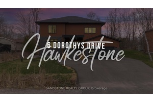 Stunning 4 year old home built on 100 ft.