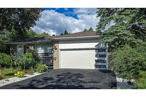 Welcome to 4 Boulding Drive !