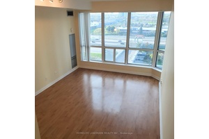 Ideal for Professionals and Small Family !