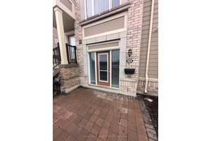Daniel's Built, well maintained 1 Bedroom Stacked Townhome with 2 parking spots 1 Garage, 1 Driveway.