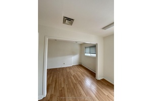 Bright amp ; Spacious 2 Bedroom Den Apartment in Downtown Parry SoundThis centrally located apartment offers plenty of natural light throughout, with a functional layout featuring two generous bedrooms and ...