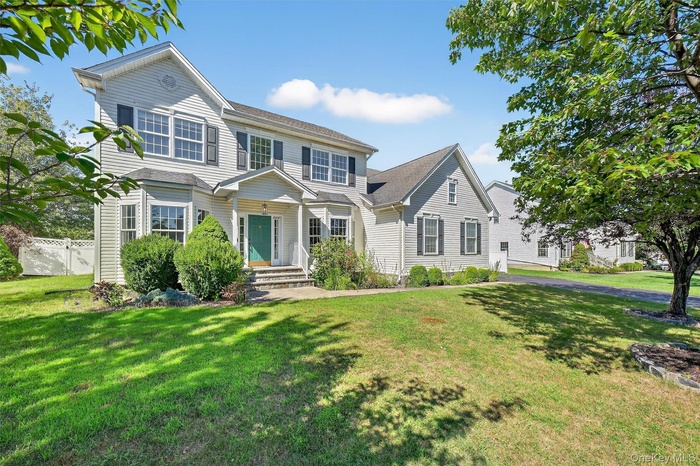 Live your best life at the highly sought out Reserve. Immediate Delivery Available