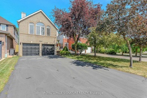 Welcome to this premium 3BR4WR detached home in John Fraser High school area Mississauga on Cul de Sac.