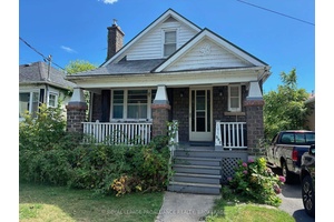 Attention those looking for a project, an investment or an opportunity to build your own sweat equity, 808 Brock Street is the one you have been looking for !