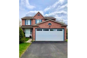 Amazing newly renovated 2, 200 SF 4 bedroom den instead house with 3 bathrooms, very large living room with fireplace, new custom kitchen with beautiful quartz and quartzite countertop and ...