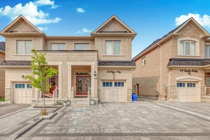 Look No Further ! Gorgeous Caste Rock Built Semi Detached Home In High Demand Location Next To Golf Club, With 4 Bedrooms And 4 Washrooms.