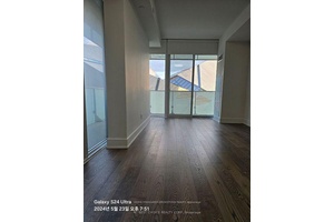 Luxury Yorkville district, Exhibit Condominium With Surface Parking, Same Level Parking 6 Floor, Same Level Locker 6th Floor.