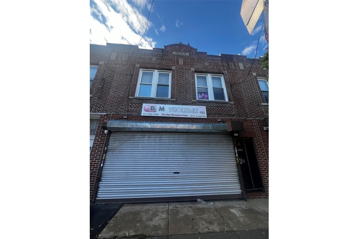 myrtle Ave entrance