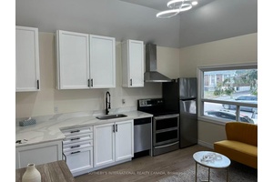 Beautifully renovated bungalow in Toronto's vibrant Keelesdale !