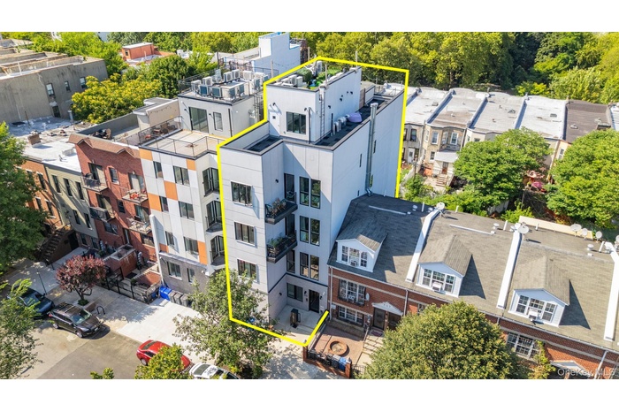 View of property location featuring property parcel outlined
