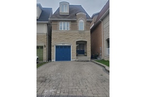 Utilities Included ! ! ! Stunning Walk Out 1 Bedroom Basement Apartment, Private W O Separate Entrance in the highly sought after Patterson, Vaughan neighborhood near Bathurst St Ner Israel ...