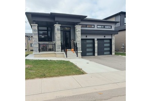 Utilities Included ! Wow, welcome to your new community in lovely Wasaga Beach !