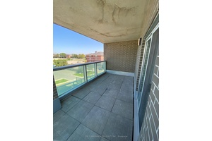 Welcome to this spacious 1 Den condo in the heart of Waterloo, offering over 800 sq.