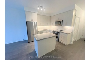 MOVE IN READY ! RARE 1 Bedroom Plus Den that is fully closed off with a Door !