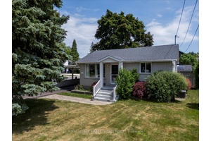 Lovely Bungalow Located In The Coveted And Sought After Tree Streets Neighbourhood Within Walking Distance Of Downtown Collingwood.