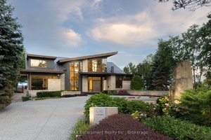 1540 Watersedge Road is a spectacular waterfront estate with jawdropping Toronto skyline views.