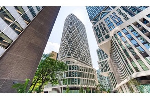 Move into this bright, functional 1 1 bedroom unit in the highly sought after Artists Alley community perfectly located in one of downtowns safest and most vibrant neighborhoods.
