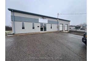Over 3000 sq ft of Commercial space with great highway exposure.