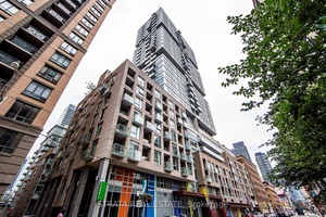 Live A Cosmopolitan Lifestyle At Studio Condominiums !