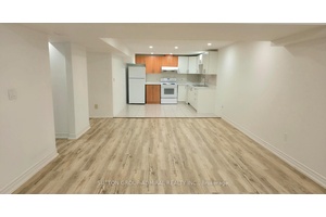 This beautifully maintained unit is located in a quiet cul de sac within Richmond Hills sought after Doncrest community just minutes from Bayview Ave amp ; 16th Ave, offering unmatched ...